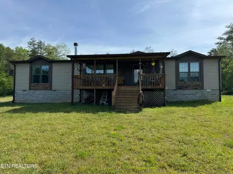 4455 Jonesville Rd, Clarkrange, TN 38553