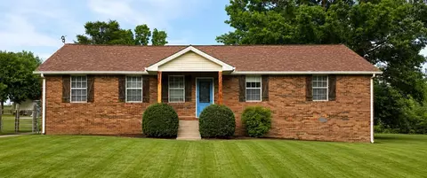 5 Allen Ln, Brush Creek, TN 38547