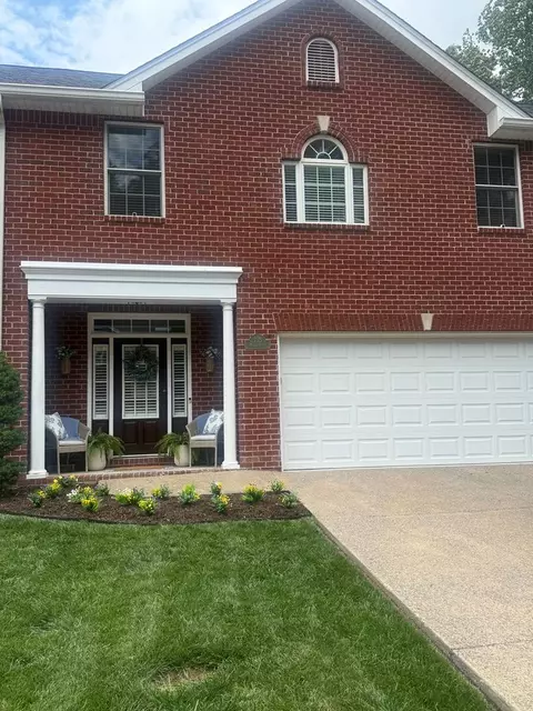 735 Maple Point Dr, Cookeville, TN 38501