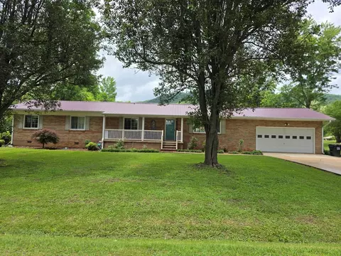 191 1st Ave, Dunlap, TN 37327