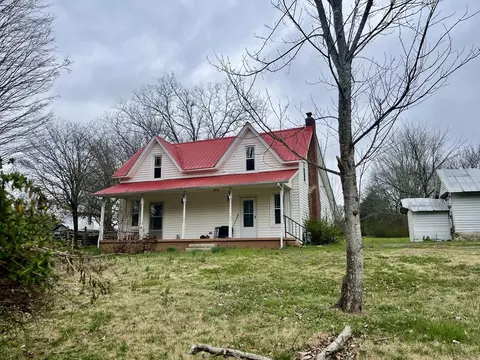 15 Sloan Branch Rd, Pleasant Shade, TN 37145