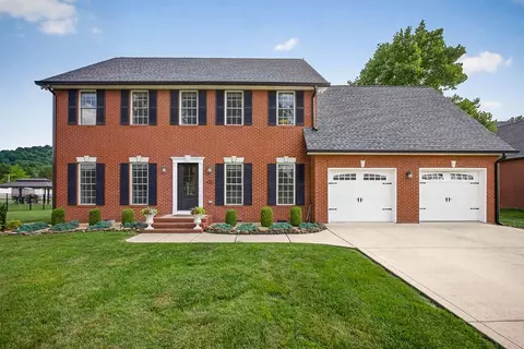 3553 Burton Cove Rd, Cookeville, TN 38506