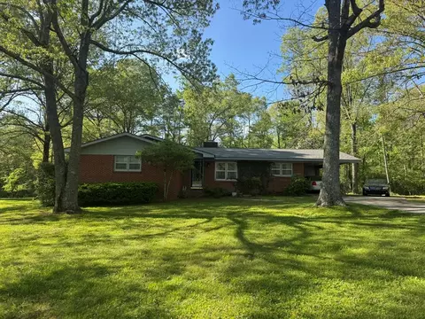 664 664 Sparta Dr, Crossville, TN 38555