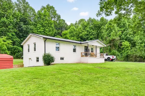 520 Phifer Mine Rd, Spencer, TN 38585