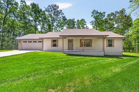 1146 Natchez Trce, Crossville, TN 38572