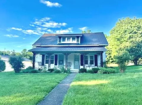 1113 Goodwin Rd, Cookeville, TN 38501