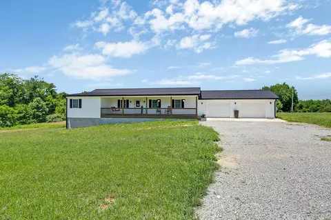 811 Fritzsche Loop, Jamestown, TN 38556
