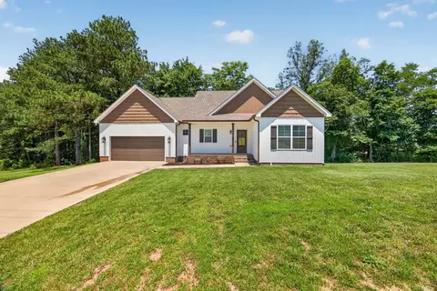 1925 Goolsby Ln, Cookeville, TN 38506