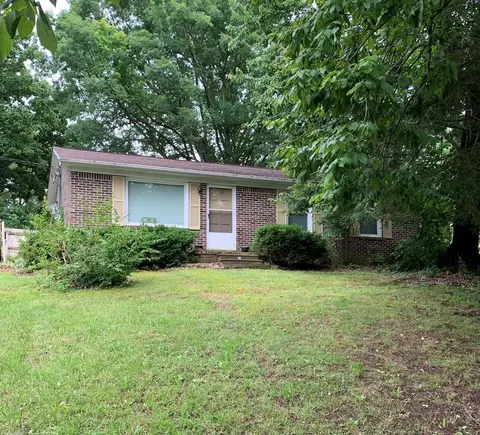 2115 Wildwood Dr, Cookeville, TN 38501
