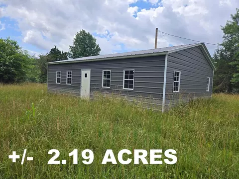 140 N Roberts Hollow Ln, Cookeville, TN 38501