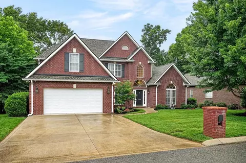 108 Eighteen Grand Pl, Cookeville, TN 38501