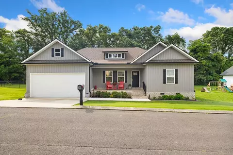 90 Morning Glory Ln, Dunlap, TN 37327