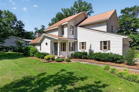 2749 New London Dr, Cookeville, TN 38506