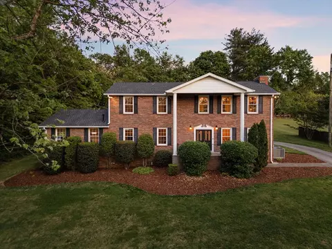 701 Edmondson Pike, Brentwood, TN 37027