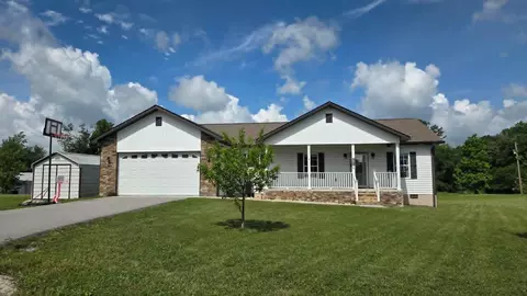 106 Maca Ridge Cir, Clarkrange, TN 38553