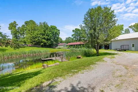 Exterior - 1036 Dye Rd, Clarkrange, TN 38553 photo 3 of 5