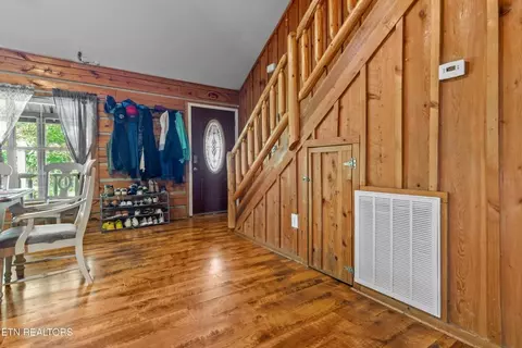 Entry Way - 1036 Dye Rd, Clarkrange, TN 38553 photo 1 of 5