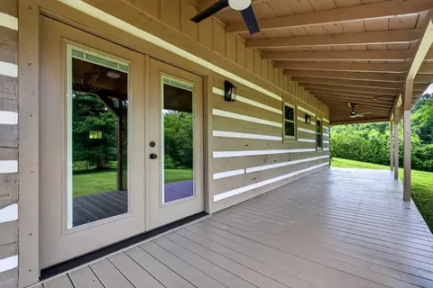 Exterior - 539 Peach Ave, Morrison, TN 37357 photo 7 of 9