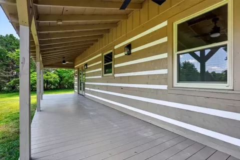 Exterior - 539 Peach Ave, Morrison, TN 37357 photo 8 of 9