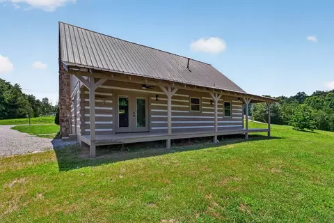 Exterior - 539 Peach Ave, Morrison, TN 37357 photo 5 of 9