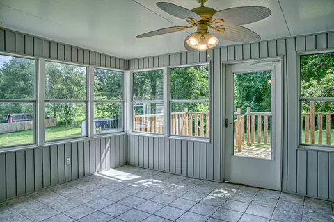 3643 Brookstone Dr, Cookeville, TN 38506