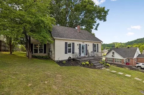 313 Cullum St, Carthage, TN 37030