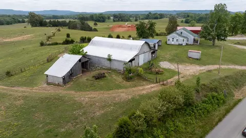 1496 S Bunker Hill Rd, Sparta, TN 38583