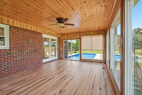 Exterior - 600 Pates Ford Rd, Walling, TN 38587 photo 4 of 14