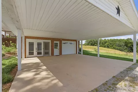 Exterior - 600 Pates Ford Rd, Walling, TN 38587 photo 10 of 14