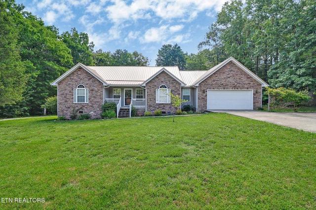 360 Swallows Xing, Grimsley, TN 38565