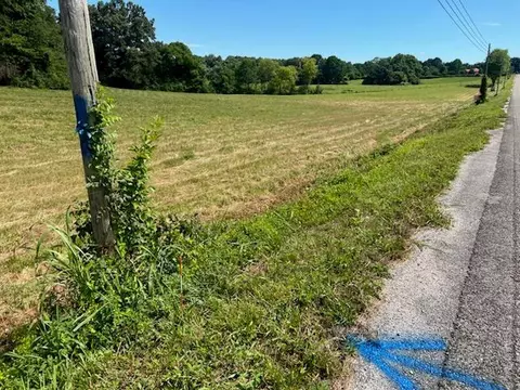 3 S 22 Ac S Mcminnville Hwy, Quebeck, TN 38579