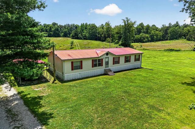3013 Upper Hilham Rd, Livingston, TN 38570