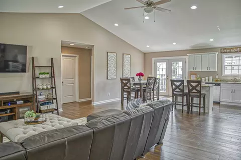 320 Valley Pointe Dr, Baxter, TN 38544 photo 7