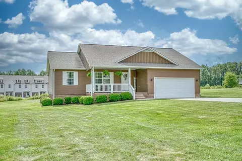 320 Valley Pointe Dr, Baxter, TN 38544 photo 1