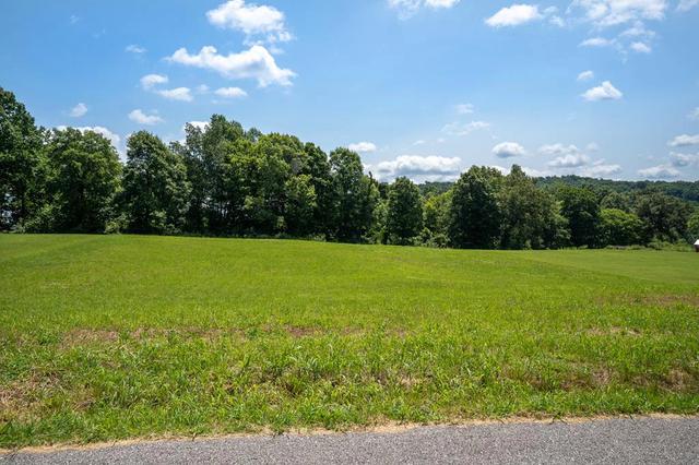 2350 Boyd Farris Rd, Cookeville, TN 38506