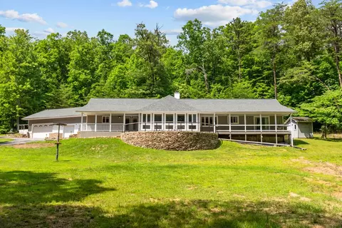 303 303 Cumberland Cove Rd, Monterey, TN 38574