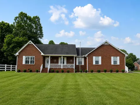 372 Brookside Dr, Cookeville, TN 38506