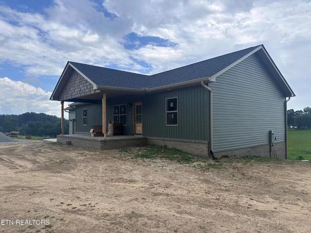 934 Allardt Hwy, Jamestown, TN 38556