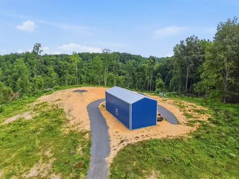 1610 Carrington Rd, Bloomington Springs, TN 38545