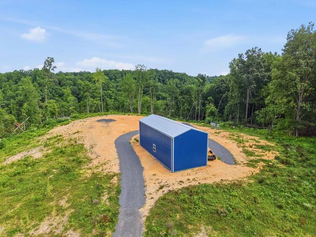 1610 Carrington Rd, Bloomington Springs, TN 38545
