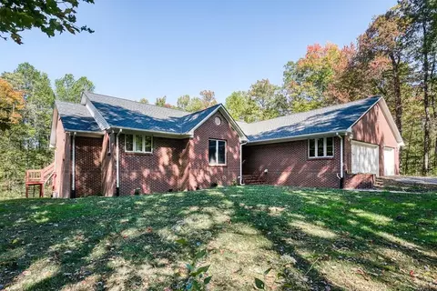 8631 Monterey Hwy, Monterey, TN 38574