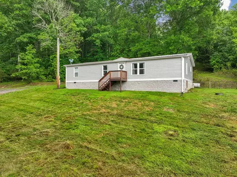 119 Dyer Branch Rd, Gordonsville, TN 38563