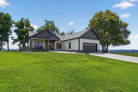 Exterior - 173 Bald Eagle, Hilham, TN 38568 photo 2 of 19