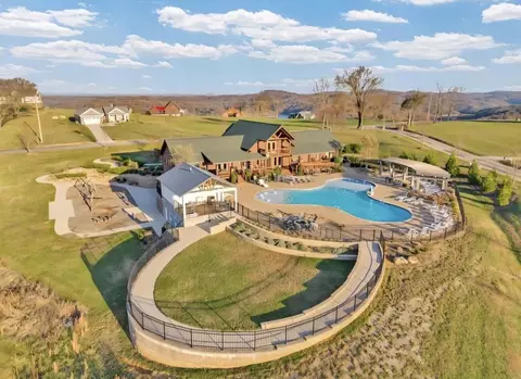 Exterior - 173 Bald Eagle, Hilham, TN 38568 photo 15 of 19