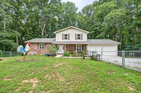 2647 Cummins Mill Rd, Cookeville, TN 38501