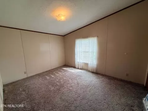 Bedroom - 1243 Franklin Loop, Clarkrange, TN 38553 photo 2 of 5