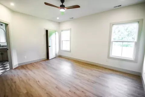 Bedroom - 1843 Three Island Rd, Walling, TN 38587 photo 1 of 3