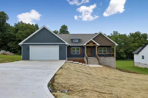 625 Farm Ridge Dr, Cookeville, TN 38506