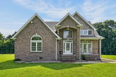 547 Martin Ridge Ln, Gainesboro, TN 38562