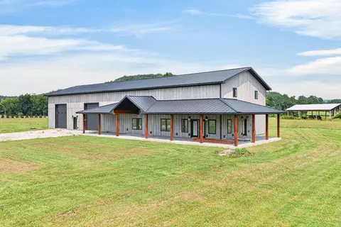 4140 Phifer Mountain Rd, Cookeville, TN 38506